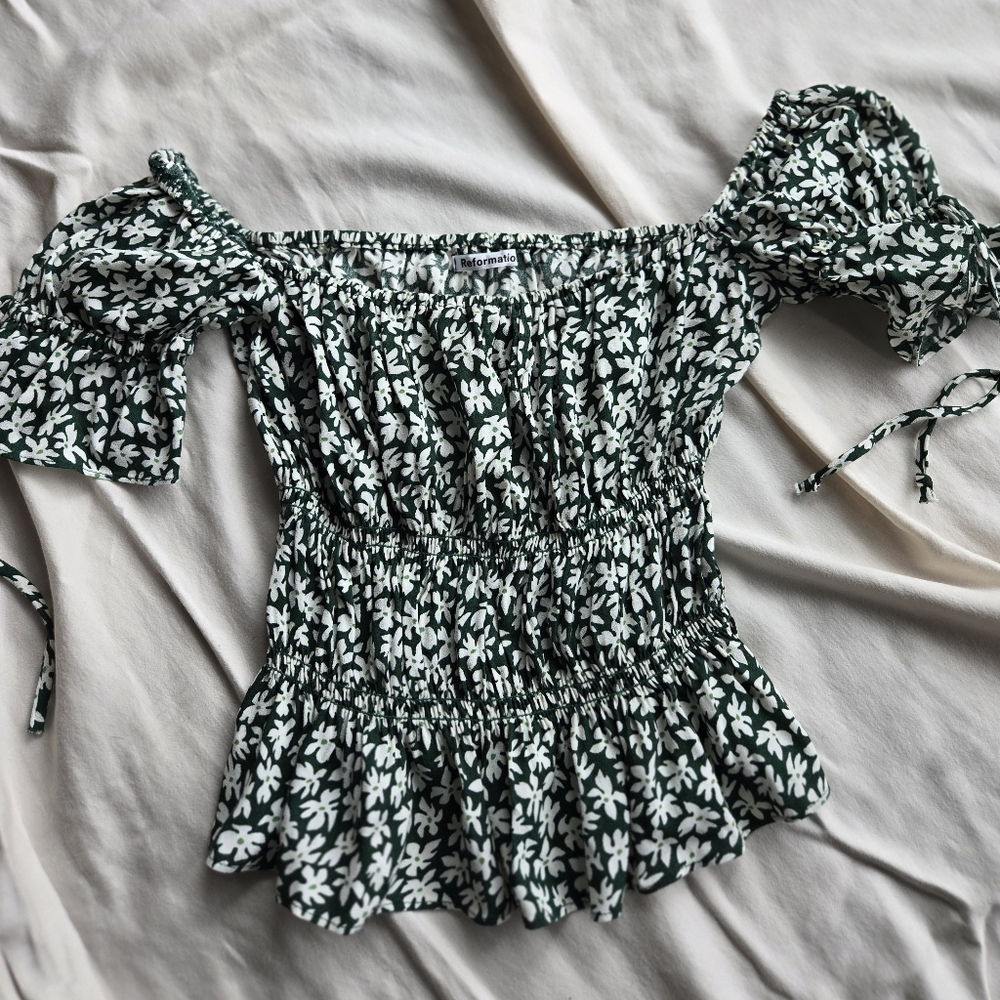 Reformation Smocked Floral Green Crop Top Size Small